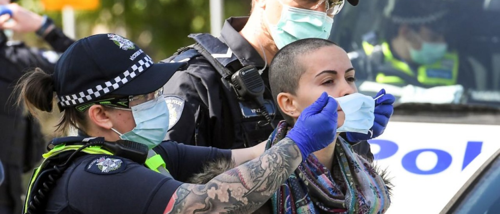 Al menos 26 detenidos en Australia en marchas anticuarentena