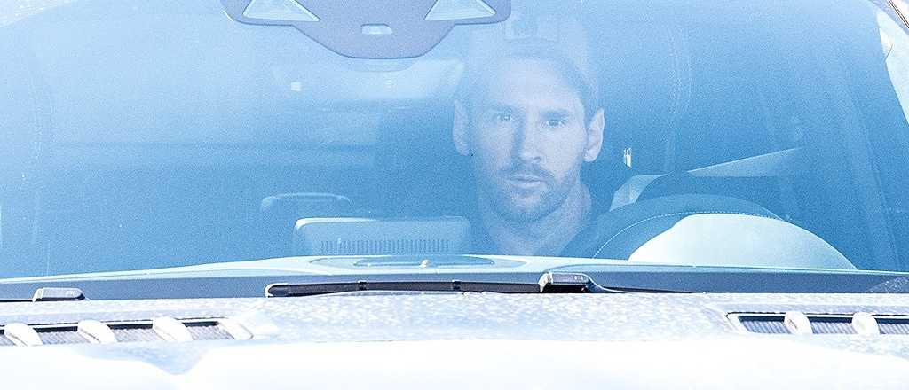 Messi se presentó al entrenamiento del Barcelona