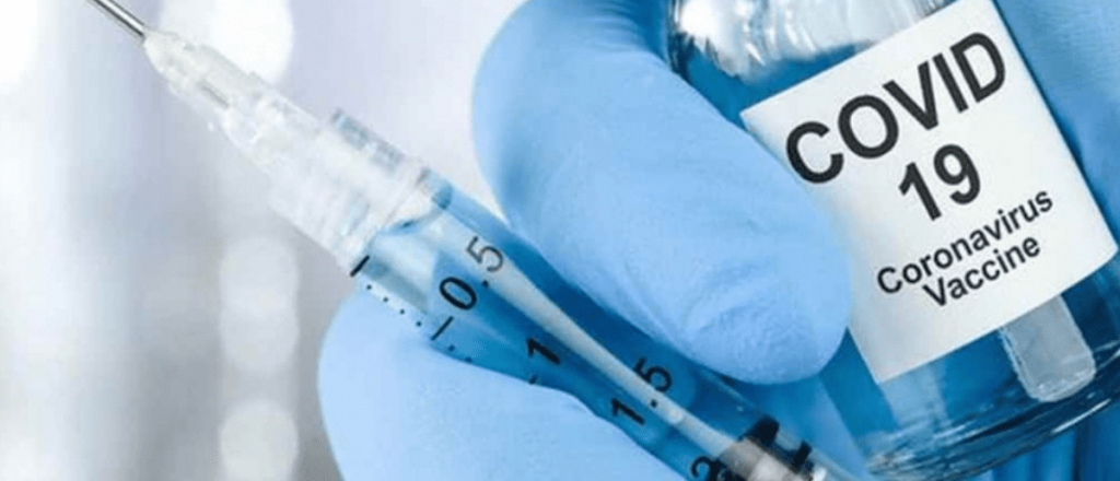 Insólito: laboratorios "se comprometen" a probar las vacunas como corresponde