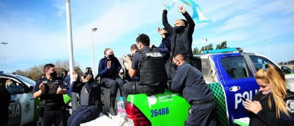 Hoy en Memo: Gobierne quien gobierne, es ilegal que la Polic&iacute;a se insubordine