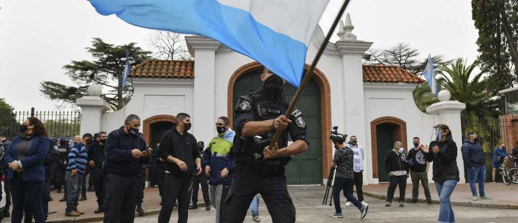 La protesta policial en la Quinta de Olivos, repudiada por oficialismo y oposici&oacute;n