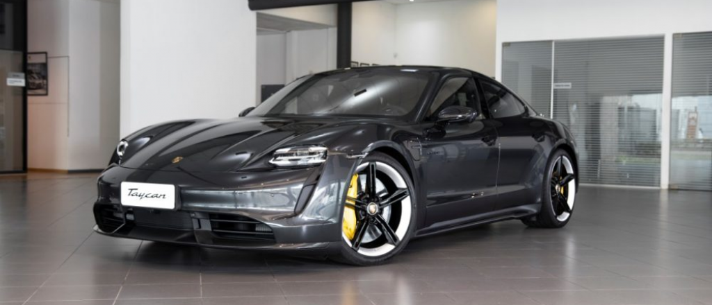 El Porsche Taycan 100% el&eacute;ctrico ya est&aacute; en Argentina (qu&eacute; precio!)