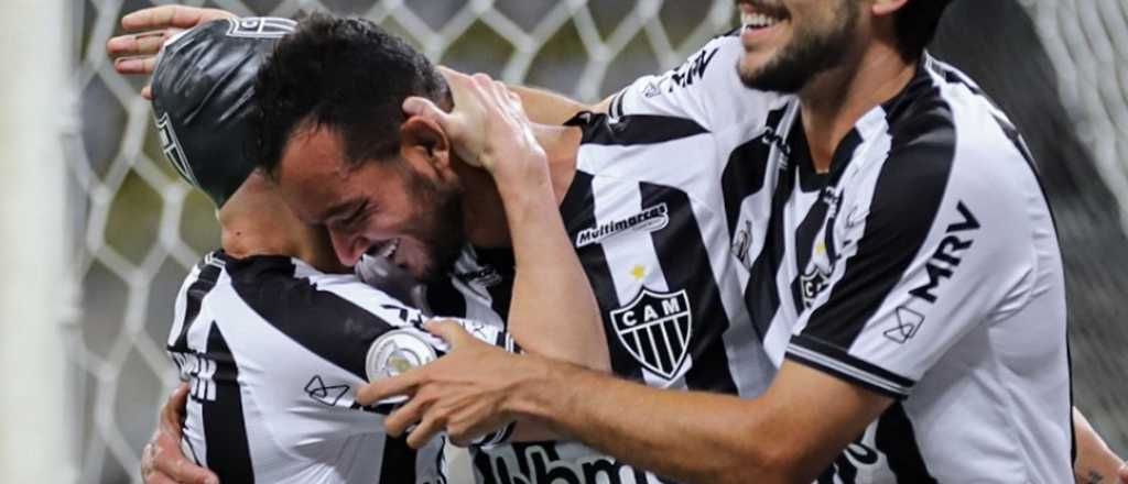 Gan&oacute; el Mineiro de Sampaoli y acecha al Inter de Coudet
