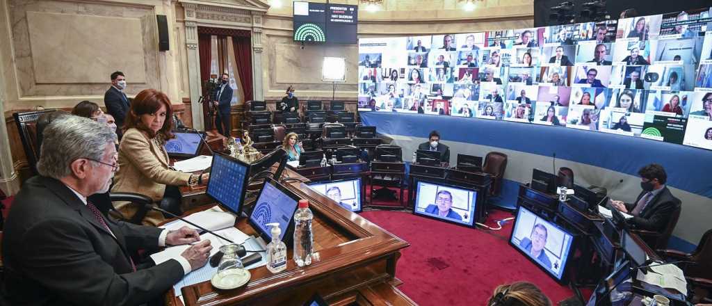 Sin la oposición, el Senado aprobó remover jueces que investigaban a CFK