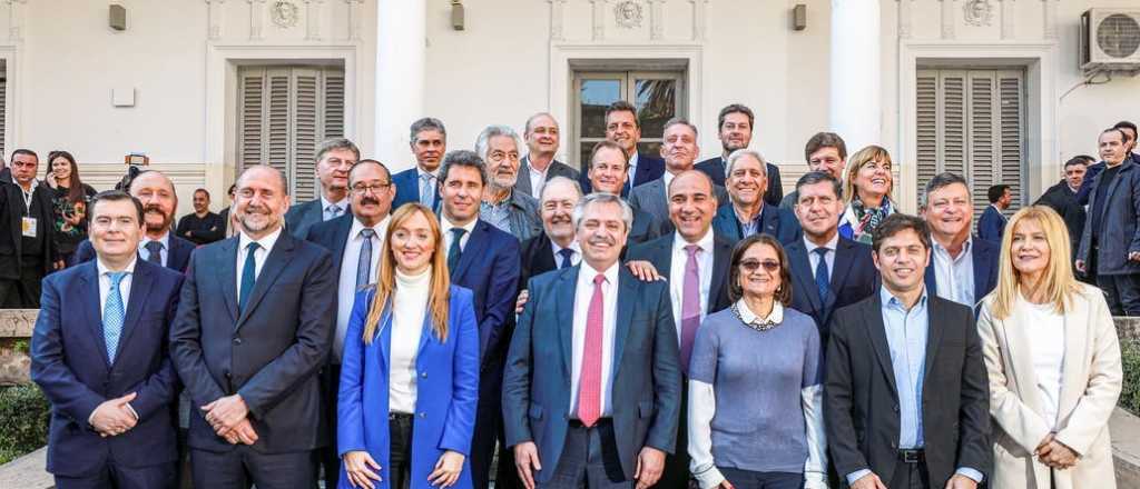 Las deudas en dólares de las provincias inquieta a los gobernadores