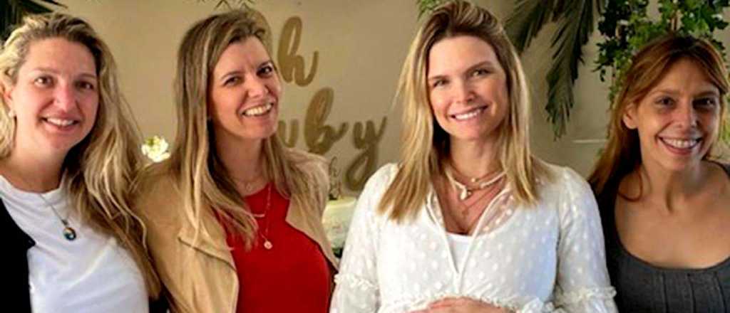 Sof&iacute;a Z&aacute;molo hizo el baby shower con sus amigas y comparti&oacute; las fotos