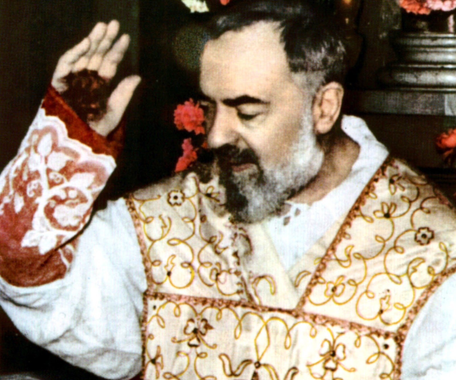 Hoy es el día del Padre Pío, el exorcista y estigmatizado más famoso -  Mendoza Post
