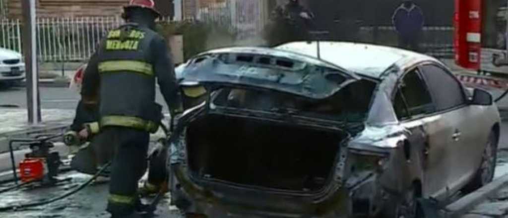 "Quemacoches" de Godoy Cruz: incendi&oacute; 13 autos para pagar la prenda de un juego virtual