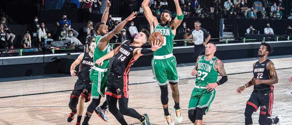 NBA: Miami Heat derrot&oacute; a Boston Celtics y est&aacute; a un partido de la final