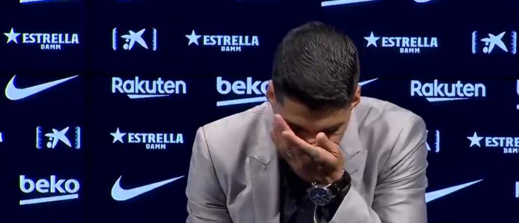 Video: Luis Su&aacute;rez se quebr&oacute; en su despedida del Barcelona