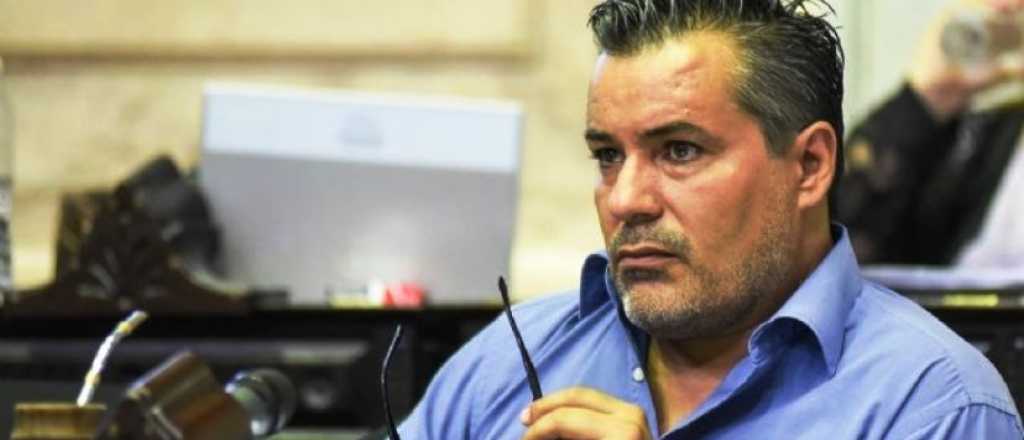 El pornodiputado Juan Ameri tras su renuncia: "No cometí ningún delito"