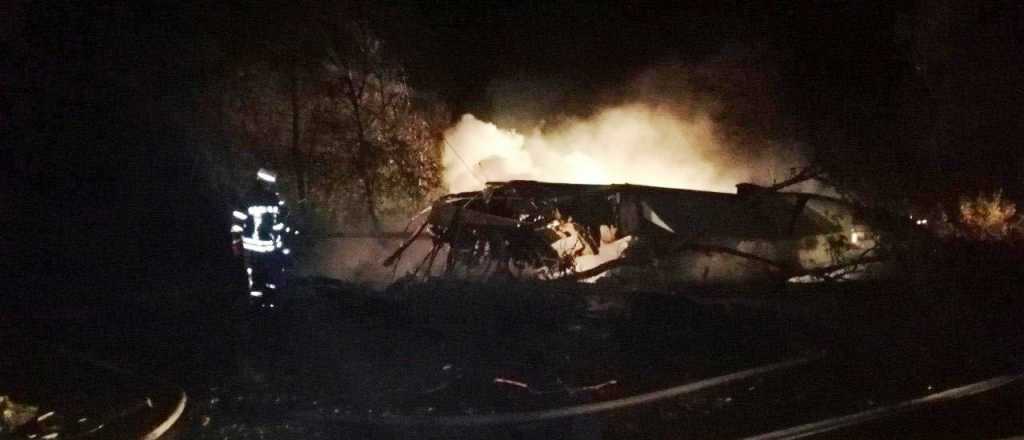 Un avión se estrelló en Ucrania y hay más de veinte muertos