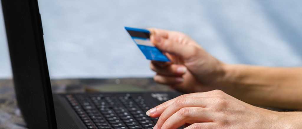 Cada vez más mendocinos eligen comprar por internet en vez de ir al centro
