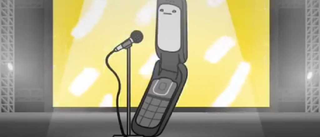 Divertido: mira como un celular con tapita se burla de los smartphones