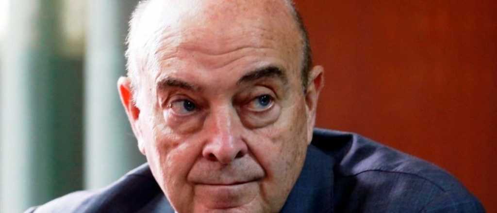 Cavallo advirtió al gobierno sobre el riesgo de una "devaluación desestabilizante"