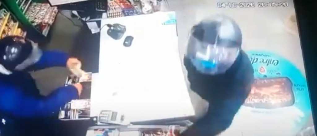 Video: asalto a un conocido supermercado de Luján de Cuyo