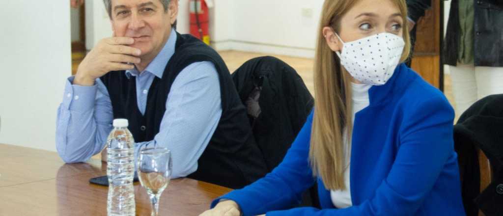 Reunión de legisladores del FdT, ENARGAS y cámaras comerciales del Sur