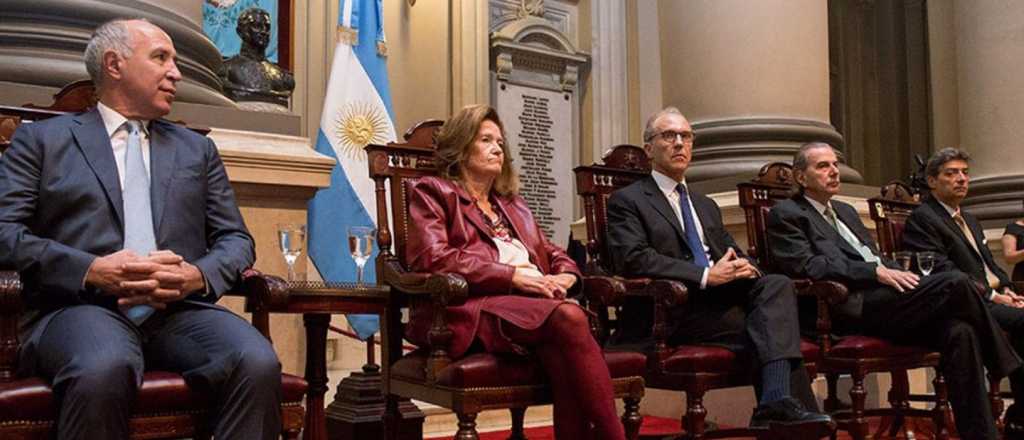Los jueces de la Corte Suprema se niegan a capacitarse en g&eacute;nero