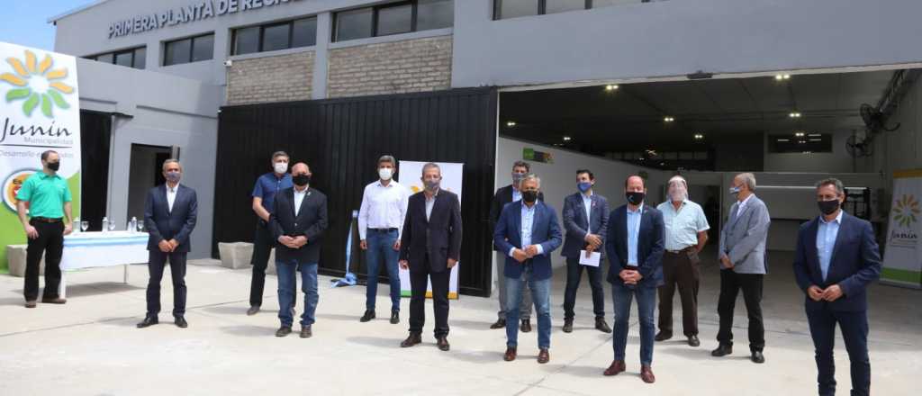 Inauguraron una planta de reciclado de luminarias en Jun&iacute;n