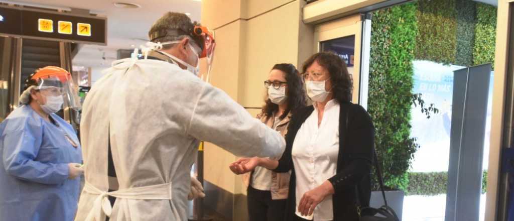 Mendoza pasó el peor mes de la pandemia con 21.292 casos