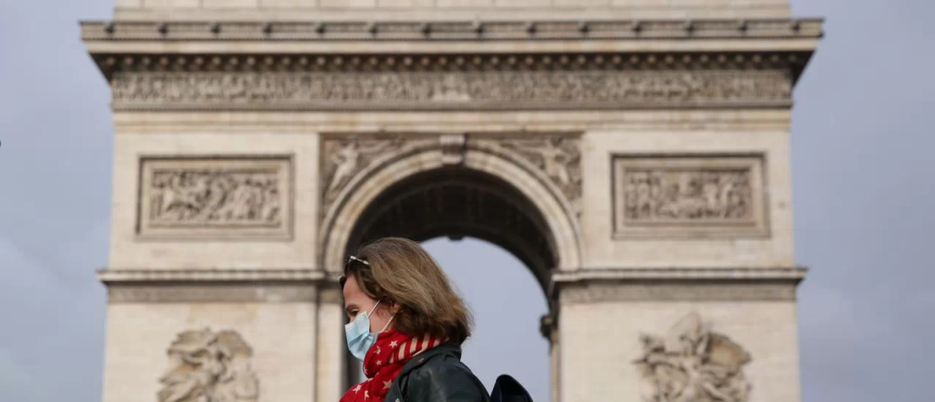 Rebrote: Francia ampl&iacute;a el toque de queda a 46 millones de personas