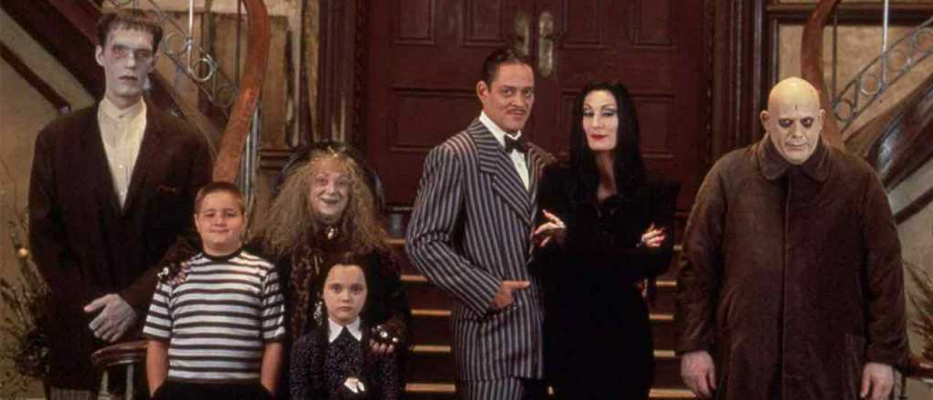 Tim Burton quiere debutar en TV con los Locos Addams