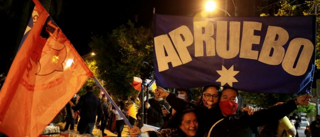 Plebiscito en Chile: La bolsa cayó más de 100 puntos luego del "Apruebo"