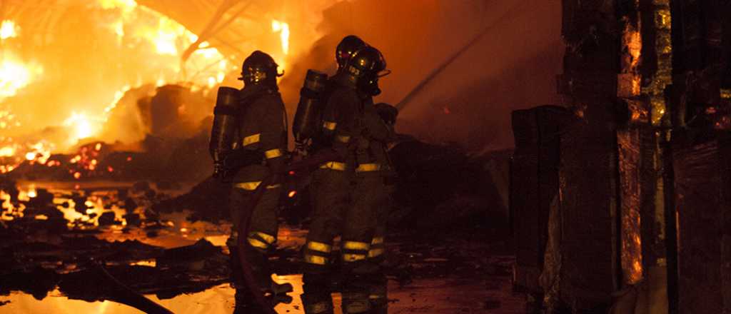 Video: incendio arrasó campos en Lunlunta