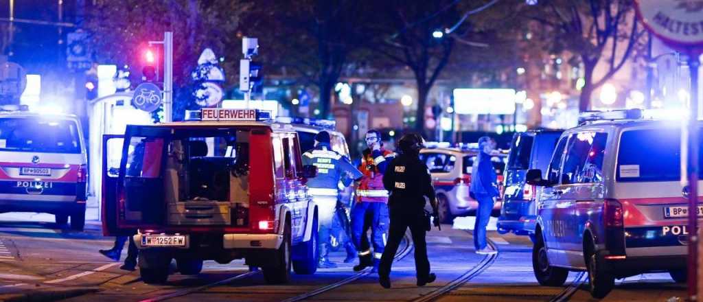 Ataque terrorista en Austria dejó tres muertos y decena de heridos 