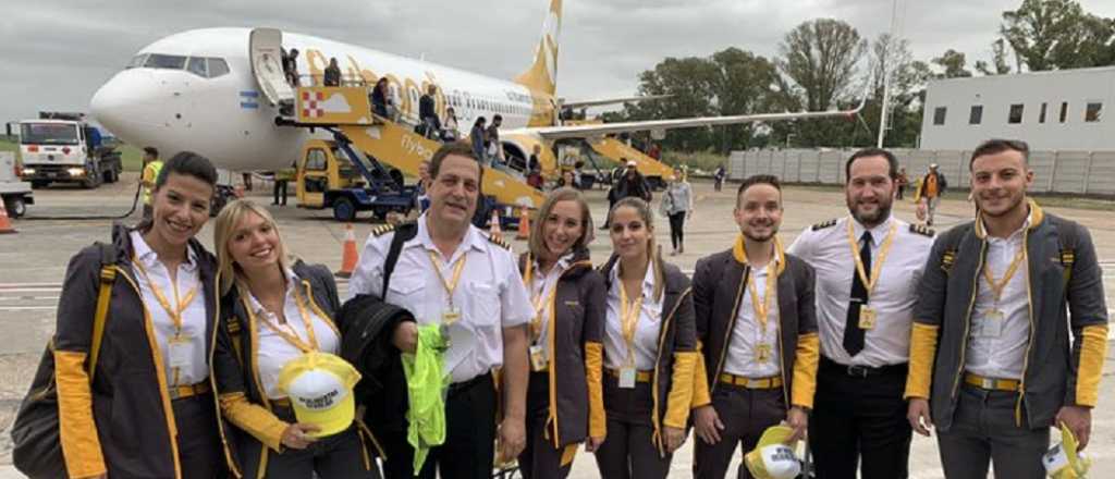 Multan a Flybondi por publicidad de pasajes sin información de costos