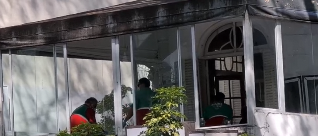 Los videos del ataque en el gimnasio y la detenci&oacute;n del agresor