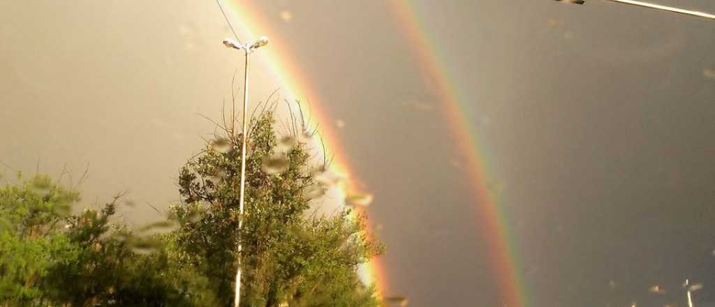 El doble arcoíris que dejó postales para el recuerdo en Mendoza