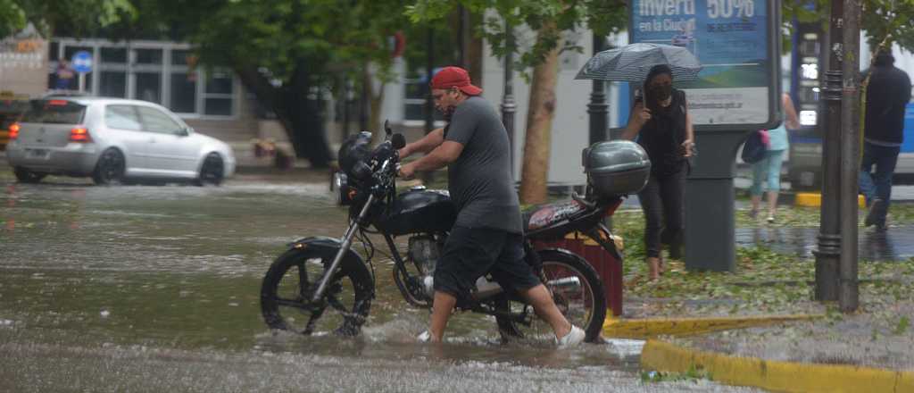 Cu&aacute;ndo y en qu&eacute; zonas hay alerta por tormentas fuertes en Mendoza