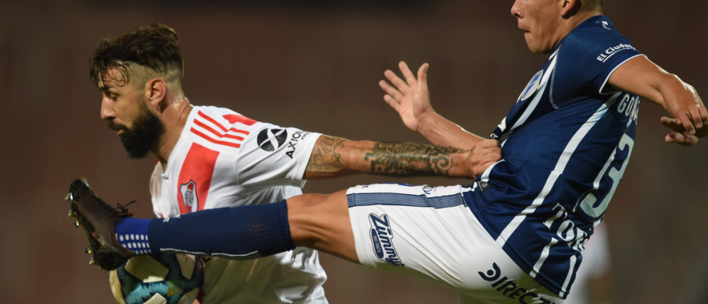 River se aprovech&oacute; y le gan&oacute; a un Tomba sin gol