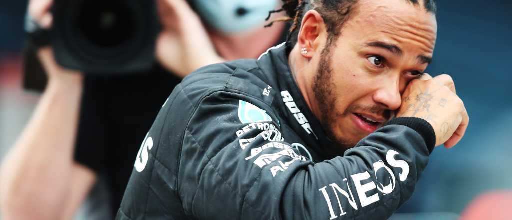 Lewis Hamilton y un gesto que revolucion&oacute; a la F&oacute;rmula 1
