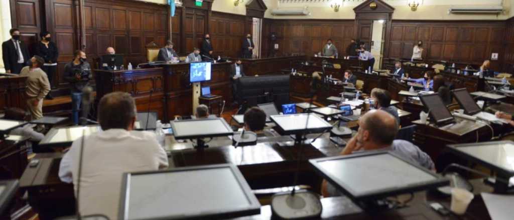 Tras 14 horas de sesión, el Senado aprobó el Presupuesto 2021