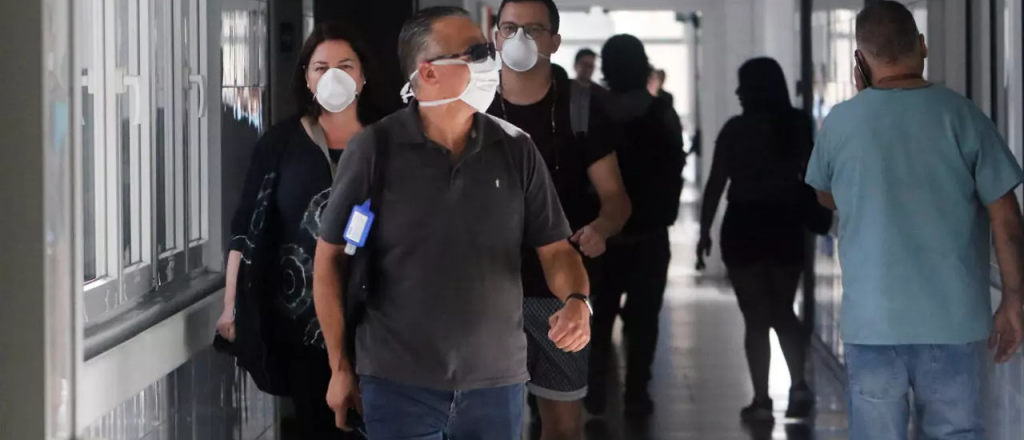 Argentina continúa 12° en casos totales en el mundo