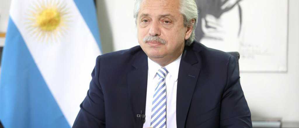 Fernández retoma su agenda tras el segundo hisopado negativo