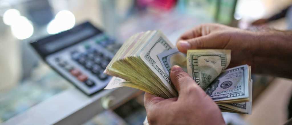 Expectativas del mercado respecto al dólar, inflación y PBI