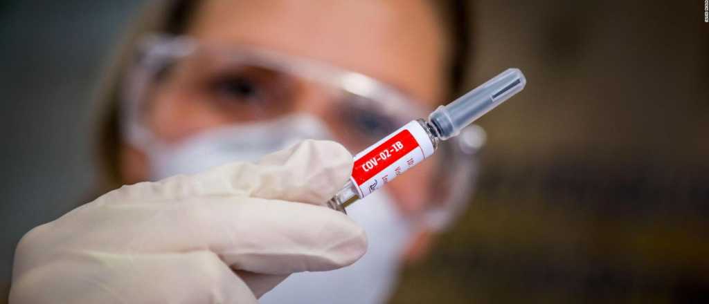 El laboratorio Moderna avisa: la vacuna "no es una solución milagrosa"