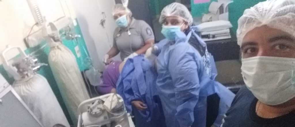 Una mujer dio a luz gracias a una enfermera y dos policías en Ciudad