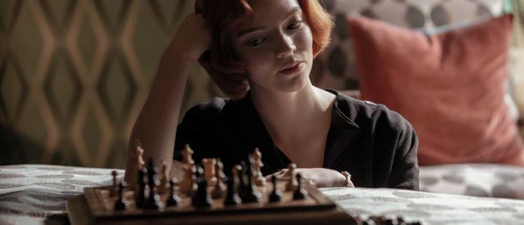 &iquest;Por qu&eacute; explot&oacute; "Gambito de Dama" en el mundo? 