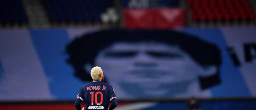 Neymar entendió todo: marcó un gol y se lo dedicó a Maradona