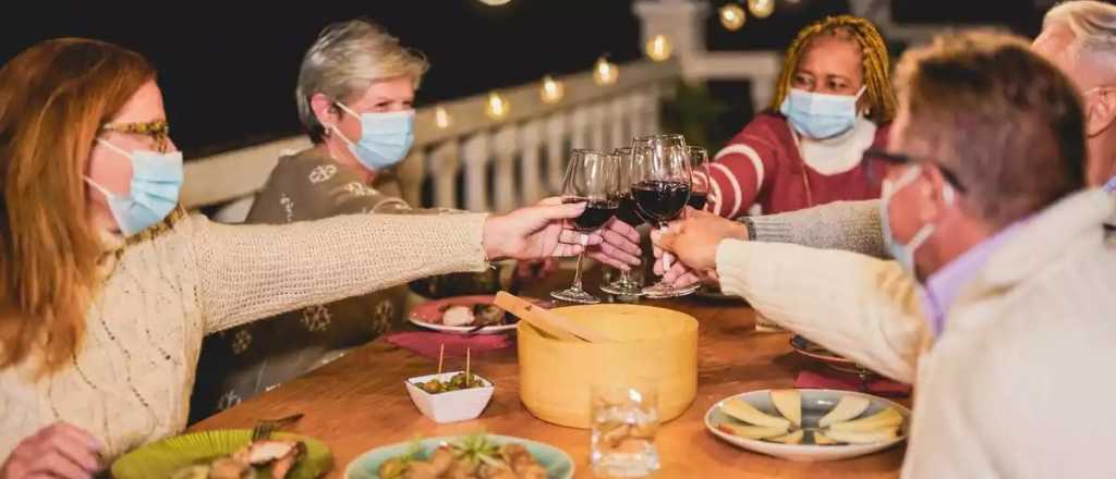 Fiestas de Fin de A&ntilde;o: pocas personas, barbijo y distancia