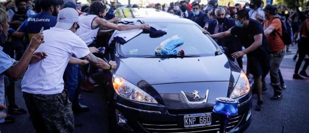 Quieren vender el furg&oacute;n que traslad&oacute; el cuerpo de Diego