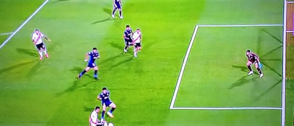 Polémica: se conocieron los audios del VAR de River-Nacional