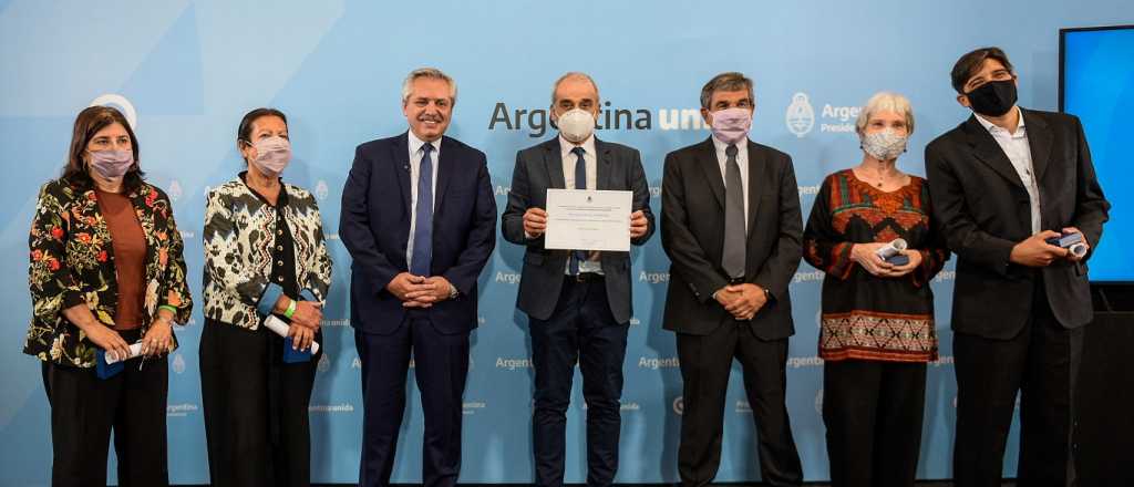 Para Alberto, la calidad de los cient&iacute;ficos argentinos es la "envidia del mundo"