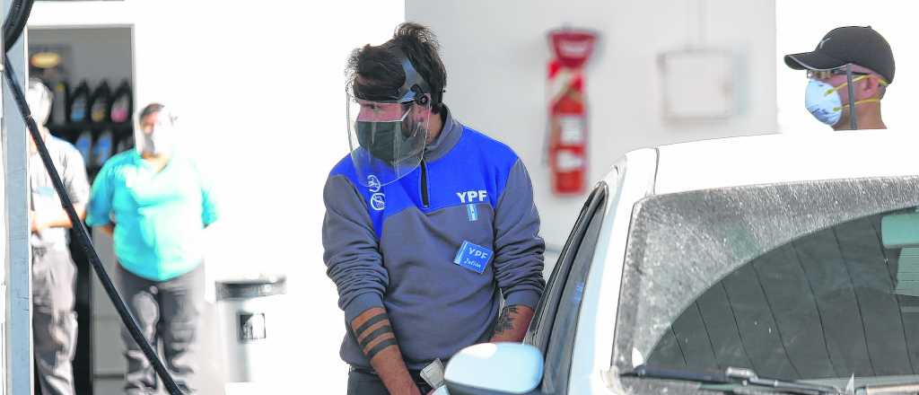 YPF desmintió que ofrece 3 meses de combustible gratis