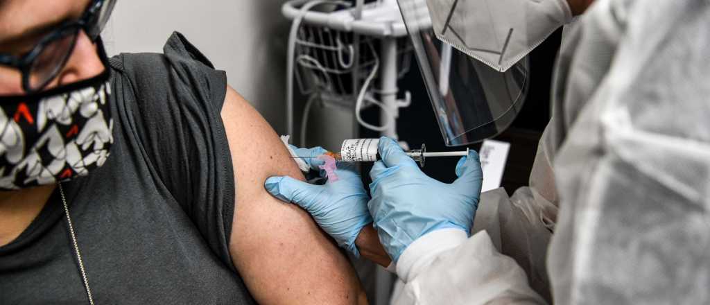 Siguen los anuncios: el gobierno confirmó cuándo llegan las Pfizer