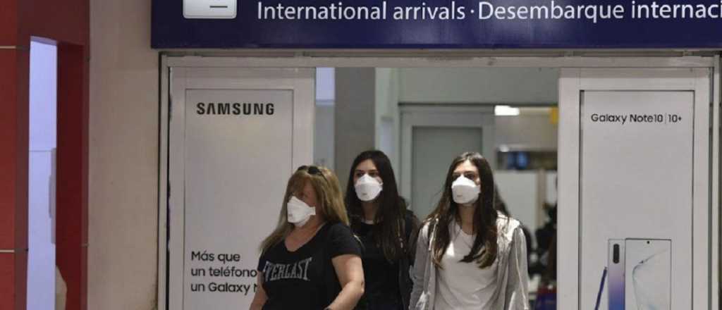 Aerolíneas Argentinas canceló 59 vuelos por restricciones Covid